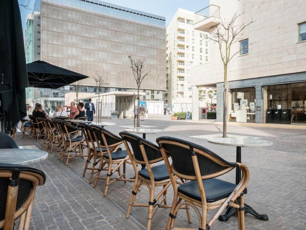 Seafront Luxury Apartment With Pool 斯利马 外观 照片