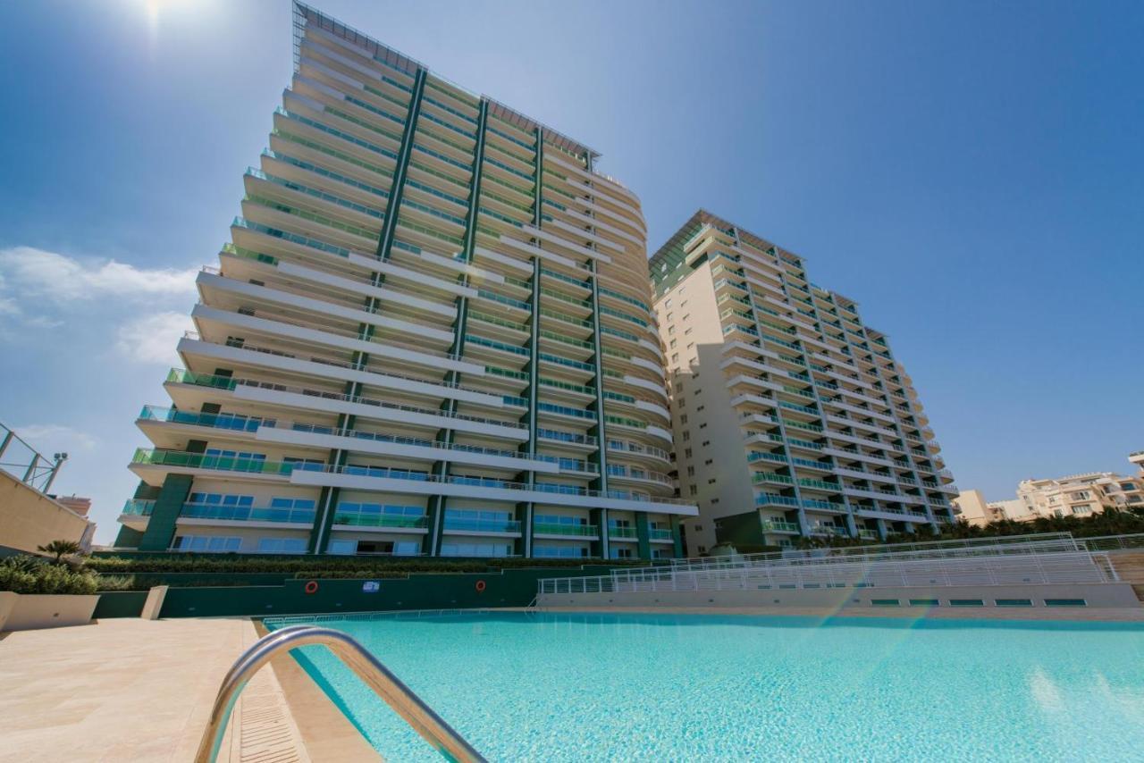 Seafront Luxury Apartment With Pool 斯利马 外观 照片